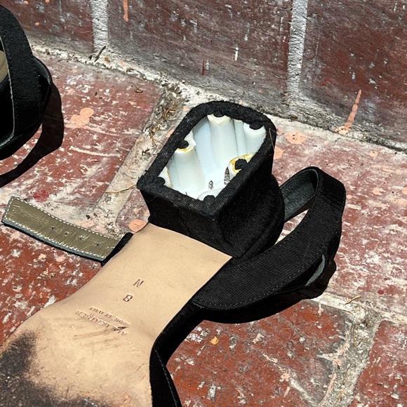 YSL Yves Saint Laurent pointed toe heels Mary Janes - Picture 8 of 11